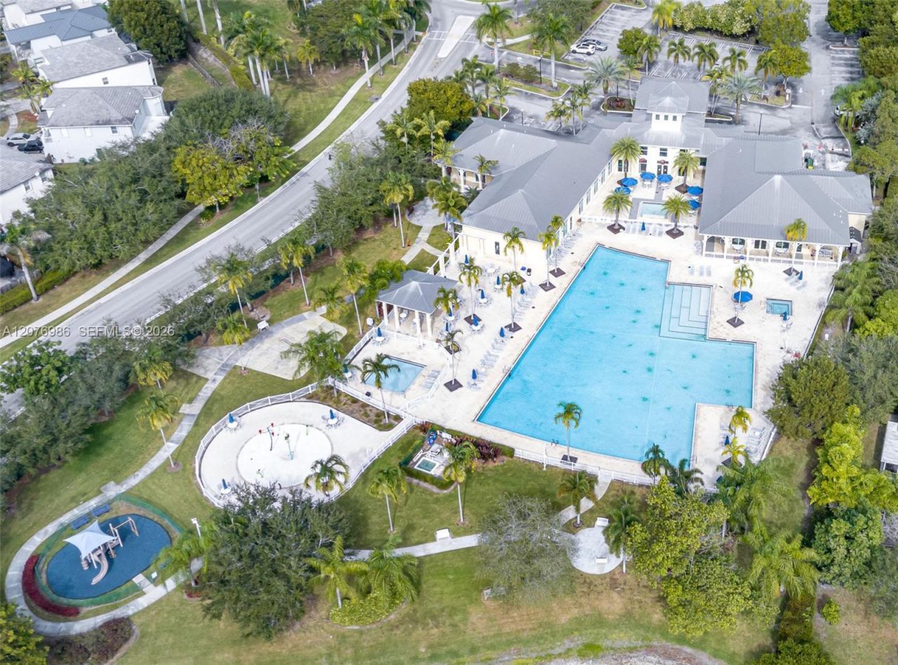 139 NE 27th Ter, Homestead, FL 33033 Photo