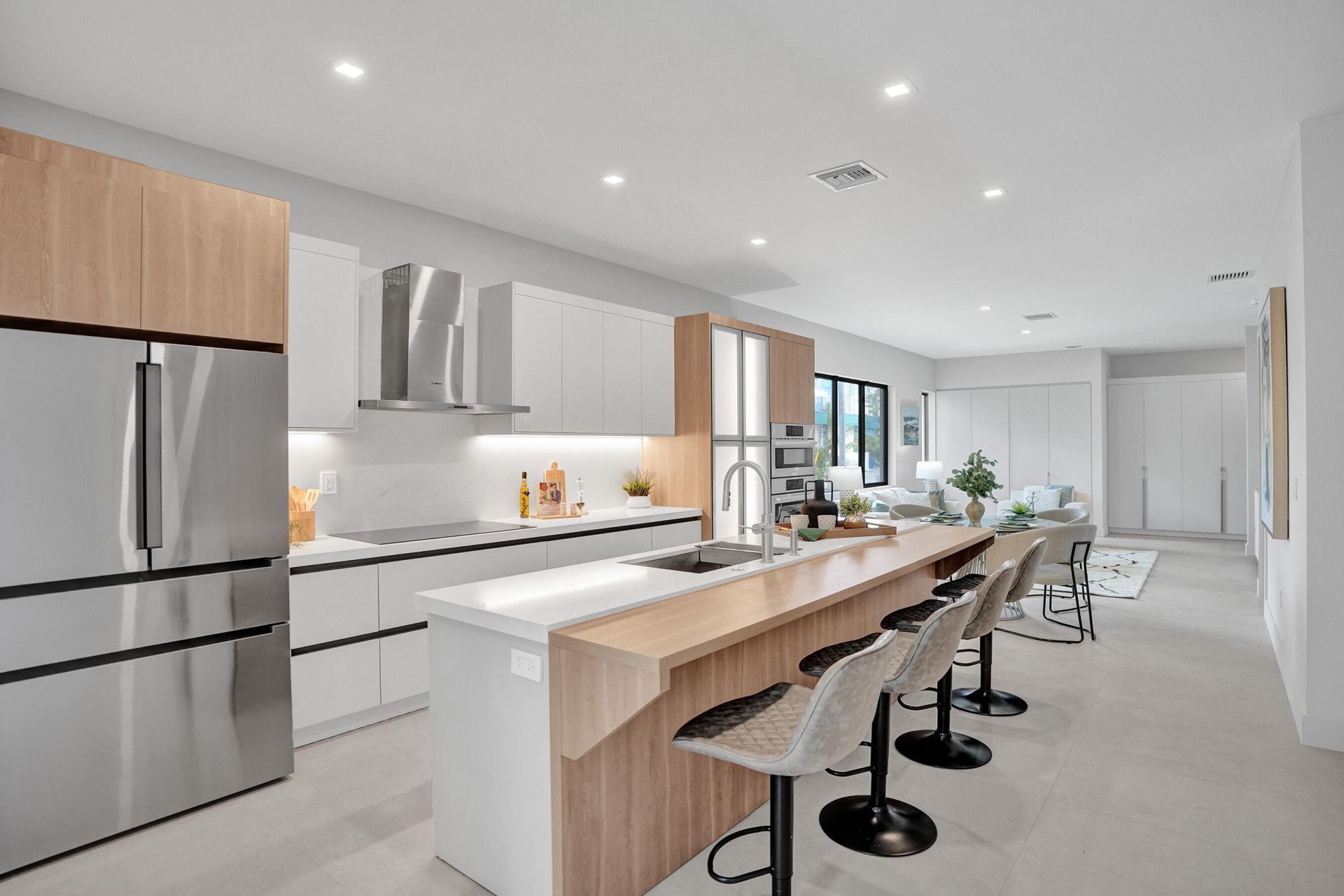 1140 SE 6th Terrace, Fort Lauderdale, FL 33316 Photo