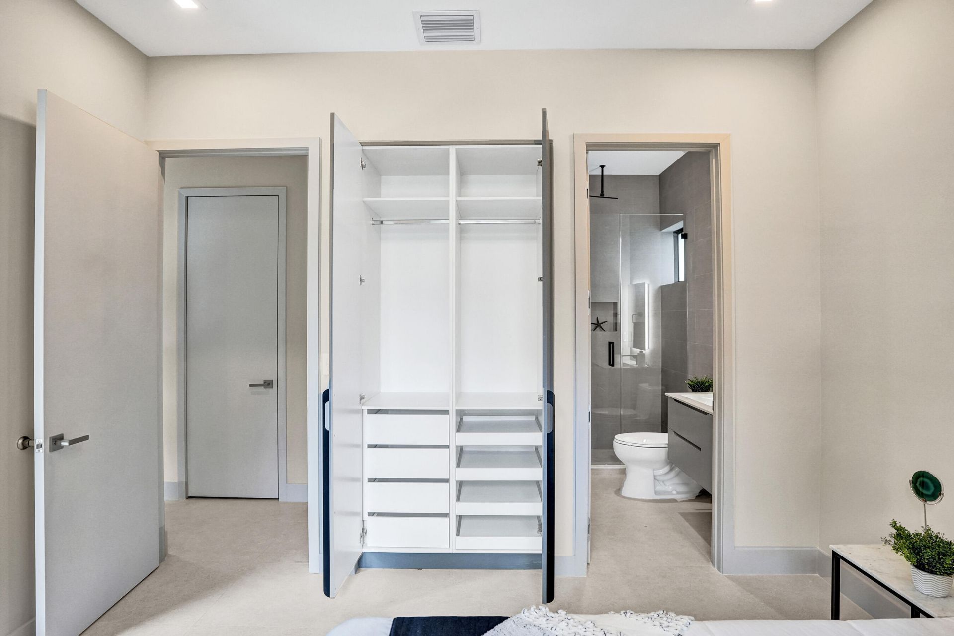1140 SE 6th Terrace, Fort Lauderdale, FL 33316 Photo