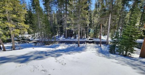 50926 Conifer Dr, Soda Springs, CA 95728 Photo