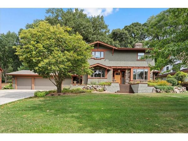 1619 Golf View Drive, River Falls, WI 54022