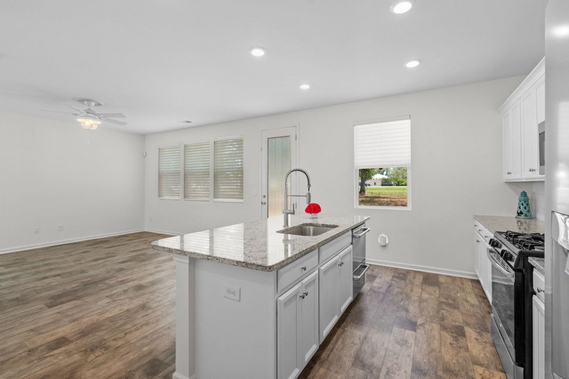 4714 Cloisters Ln. Photo 33