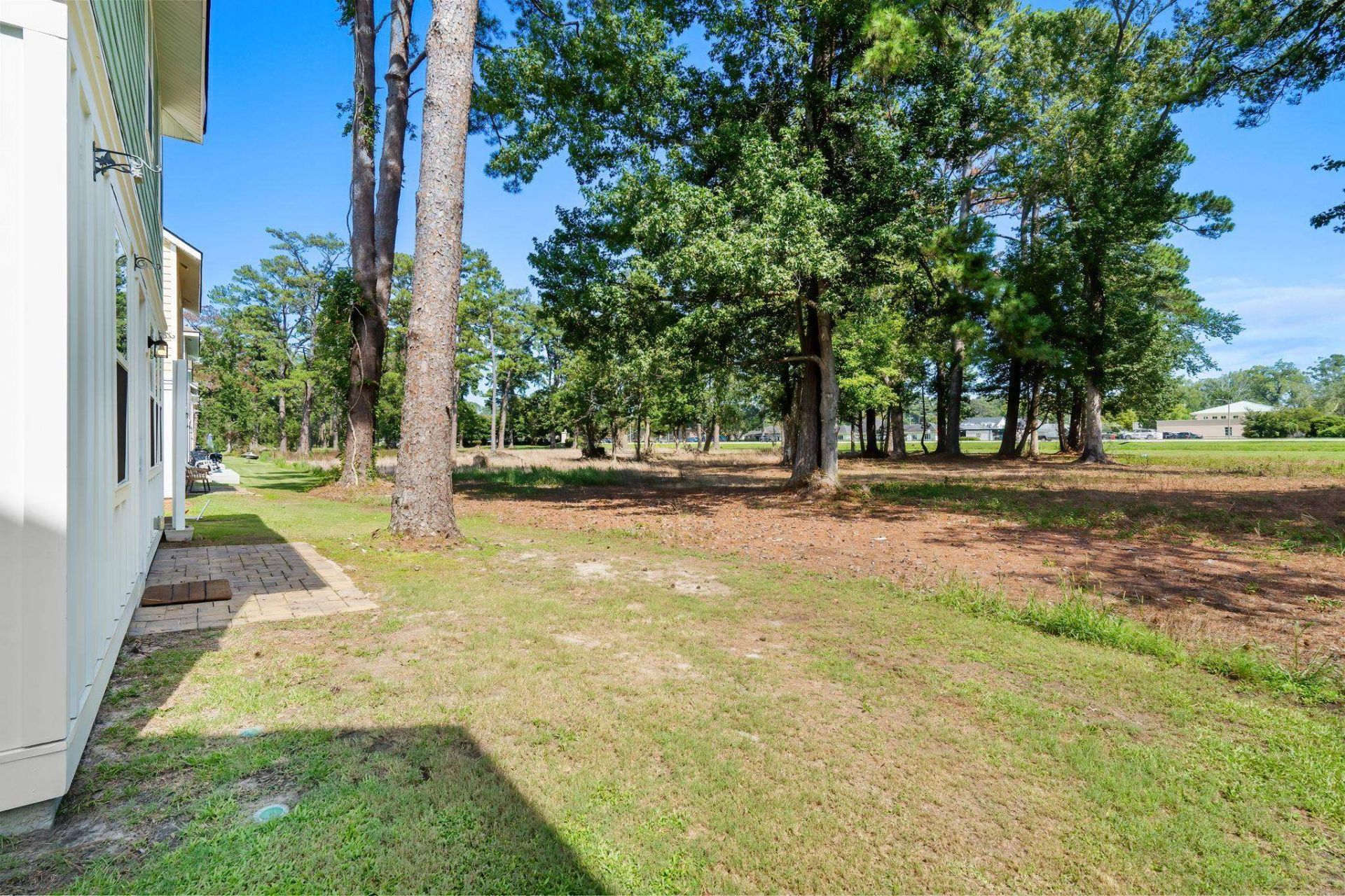 4714 Cloisters Ln. Photo 9