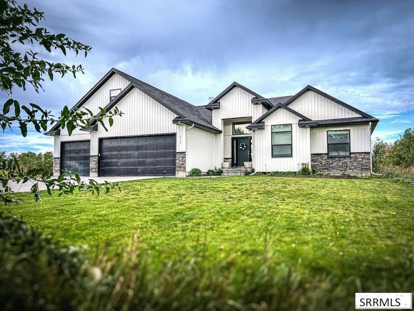 4713 E 200 N, RIGBY, ID 83442