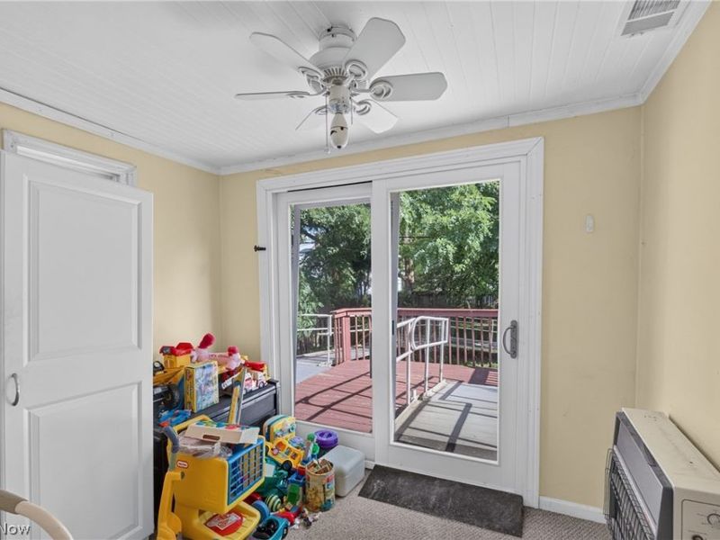 14512 Orchard Park Avenue, Cleveland, OH 44111 Photo 10