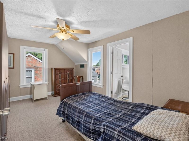 14512 Orchard Park Avenue, Cleveland, OH 44111 Photo 16