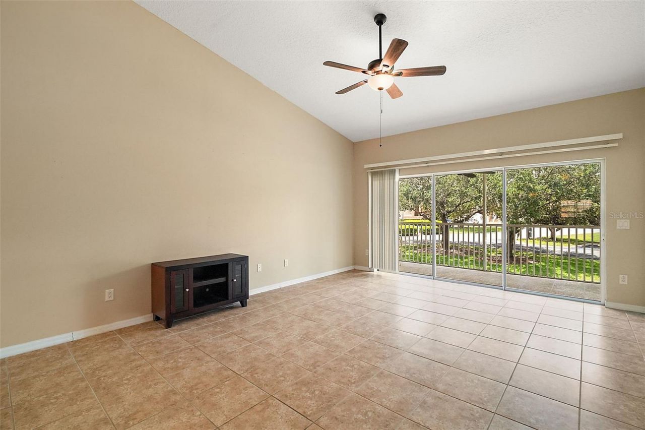 5368 Compass Point, Unit 202, Oxford, FL 34484 Photo
