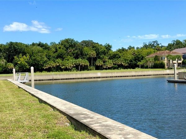 5 SCHOONER CIRCLE , PALM COAST, FL 32137