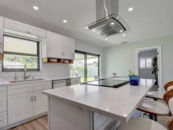 2056 PARK Place, Boca Raton, FL 33486