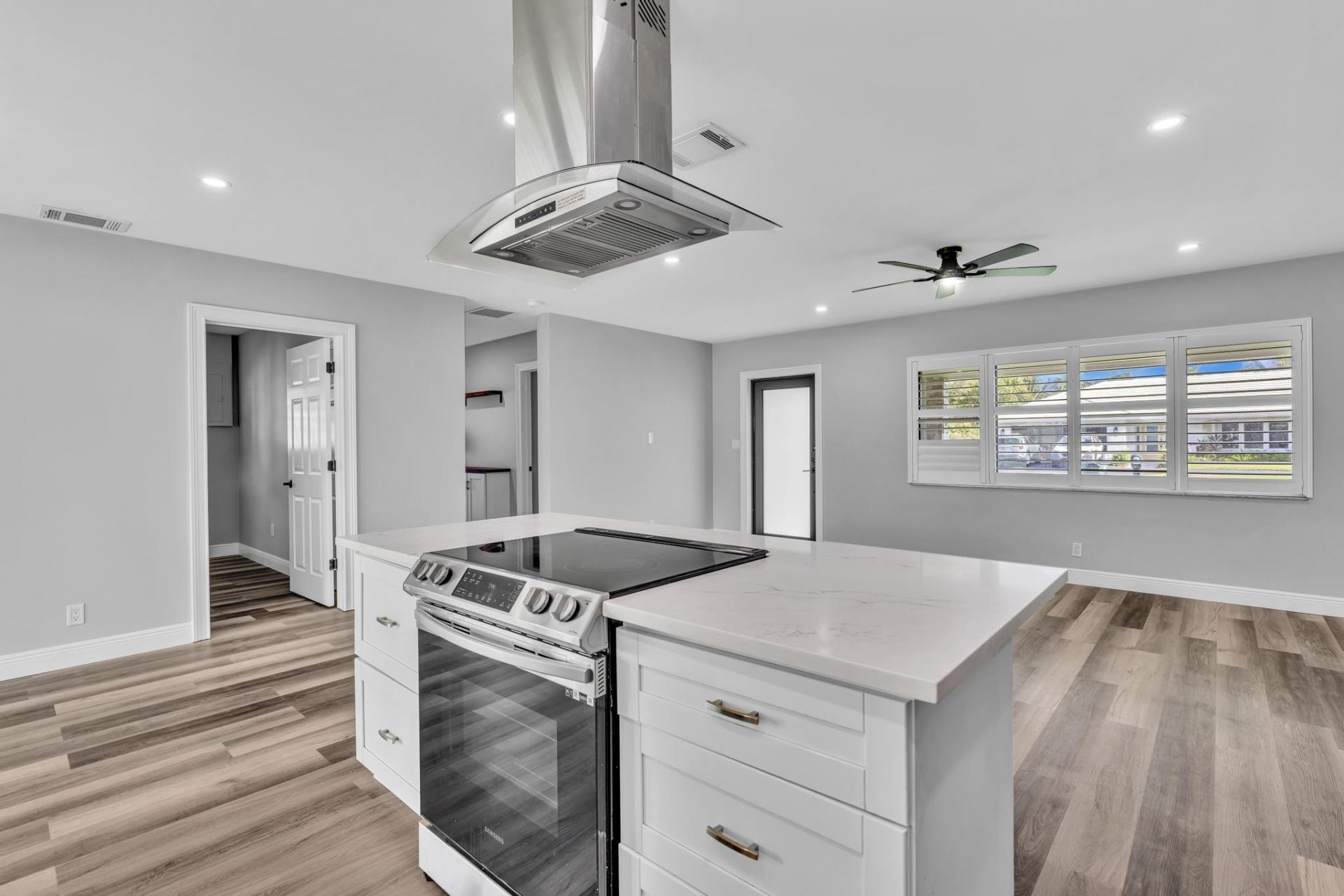 2056 Park Place, Boca Raton, FL 33486 Photo