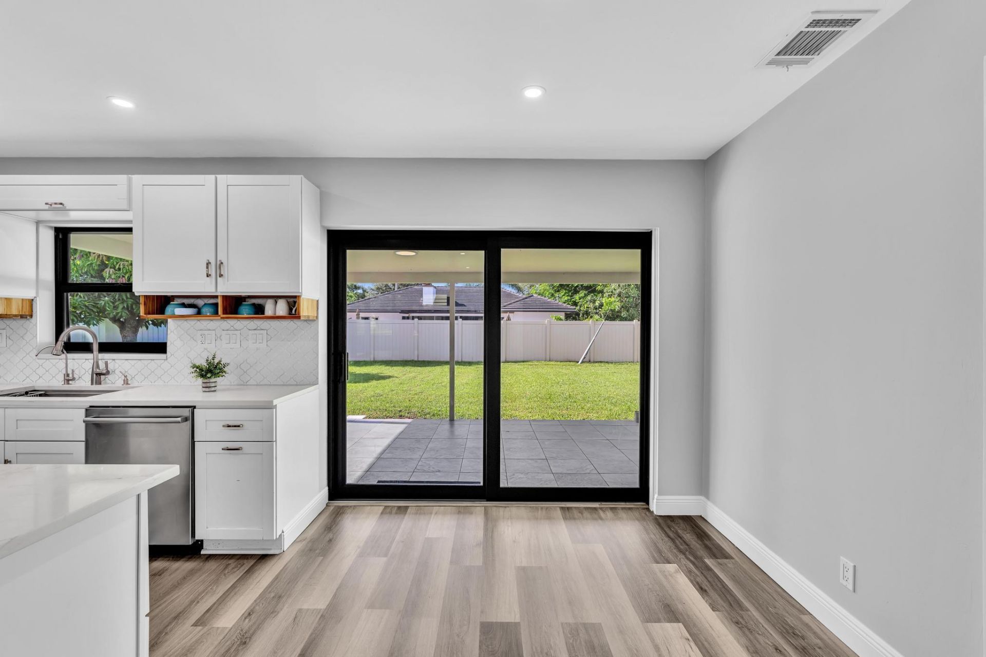 2056 Park Place, Boca Raton, FL 33486 Photo