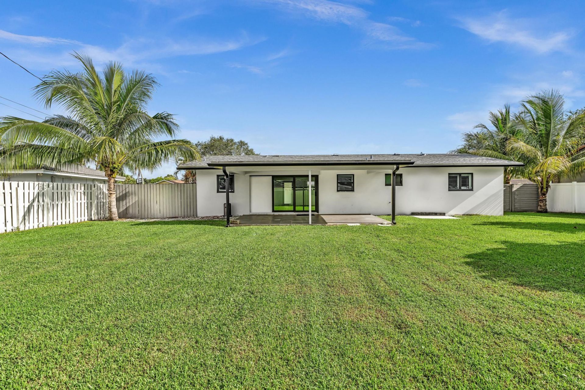 2056 Park Place, Boca Raton, FL 33486 Photo