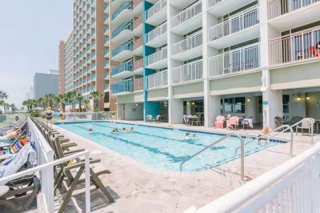 2201 S Ocean Blvd. Photo 43
