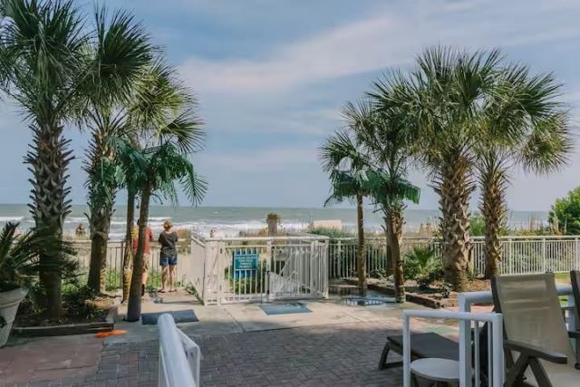 2201 S Ocean Blvd. Photo 45