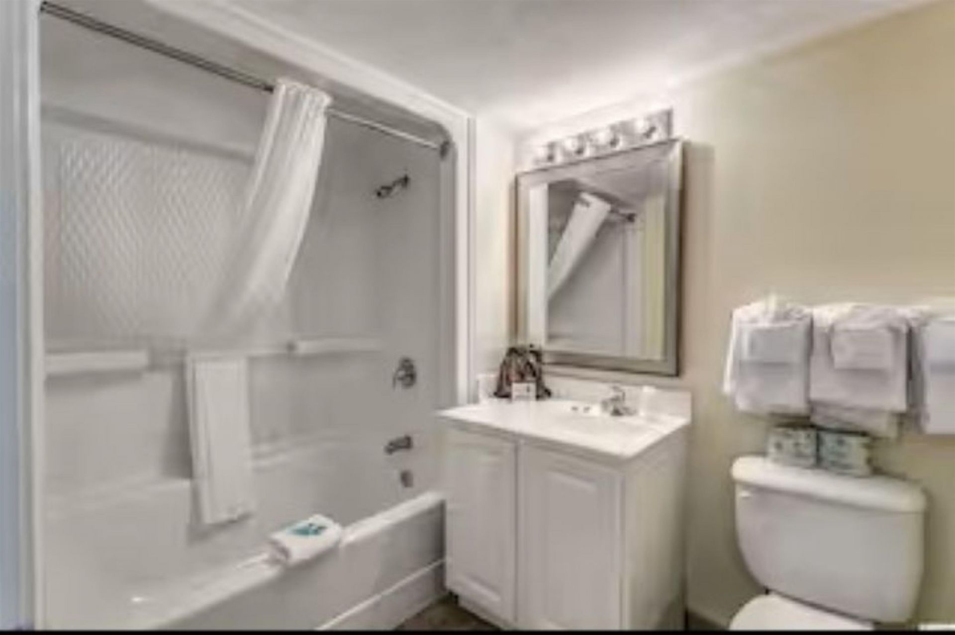 2201 S Ocean Blvd. Photo 58