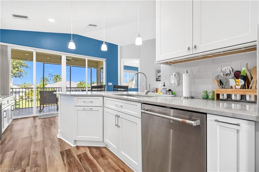5610 Cape Harbour Dr , Unit 201, Cape Coral, FL 33914 Photo