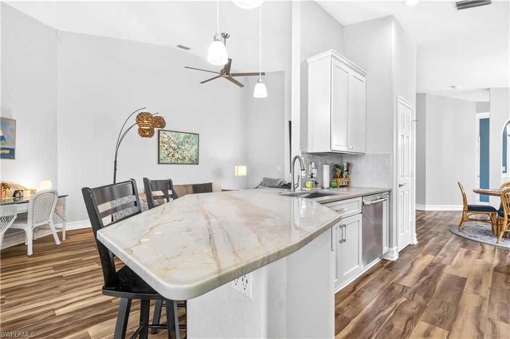 5610 Cape Harbour Dr , Unit 201, Cape Coral, FL 33914 Photo