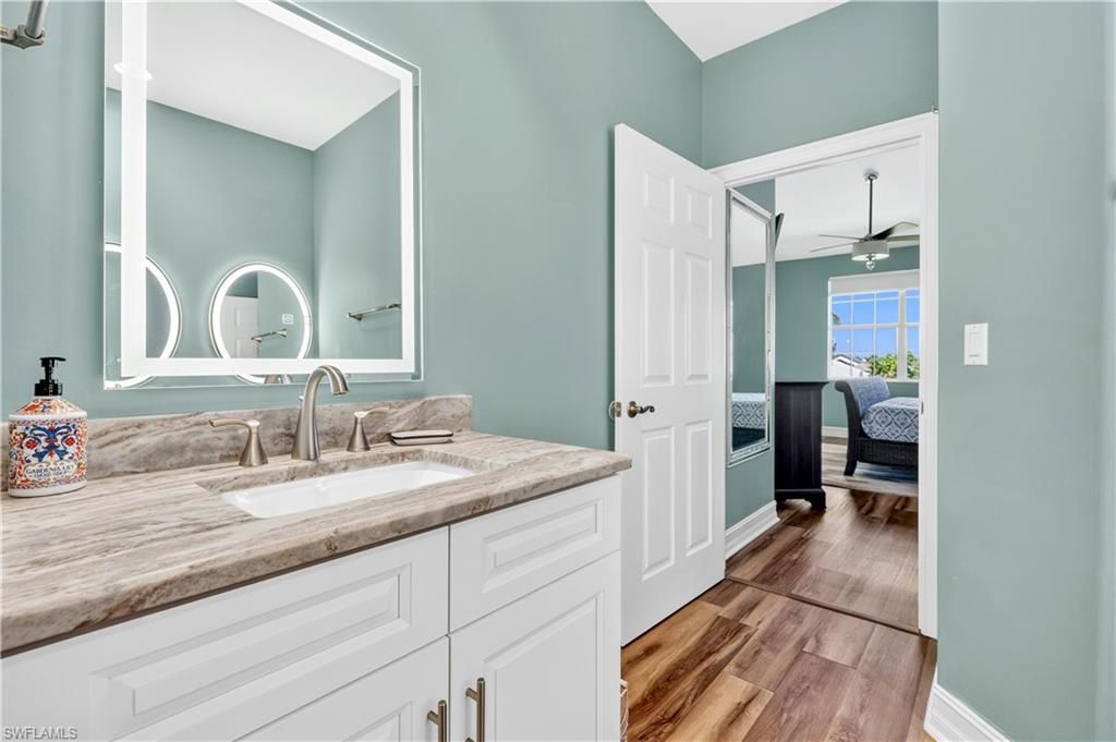 5610 Cape Harbour Dr , Unit 201, Cape Coral, FL 33914 Photo