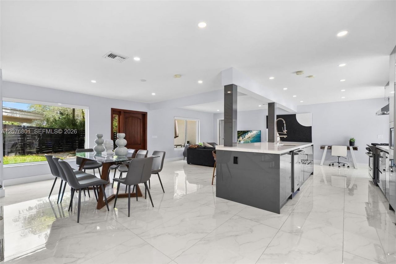 1617 SW 17th Ave, Fort Lauderdale, FL 33312 Photo