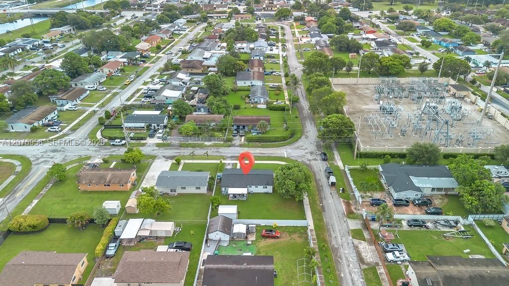20400 NW 38th Ct, Miami Gardens, FL 33055 Photo