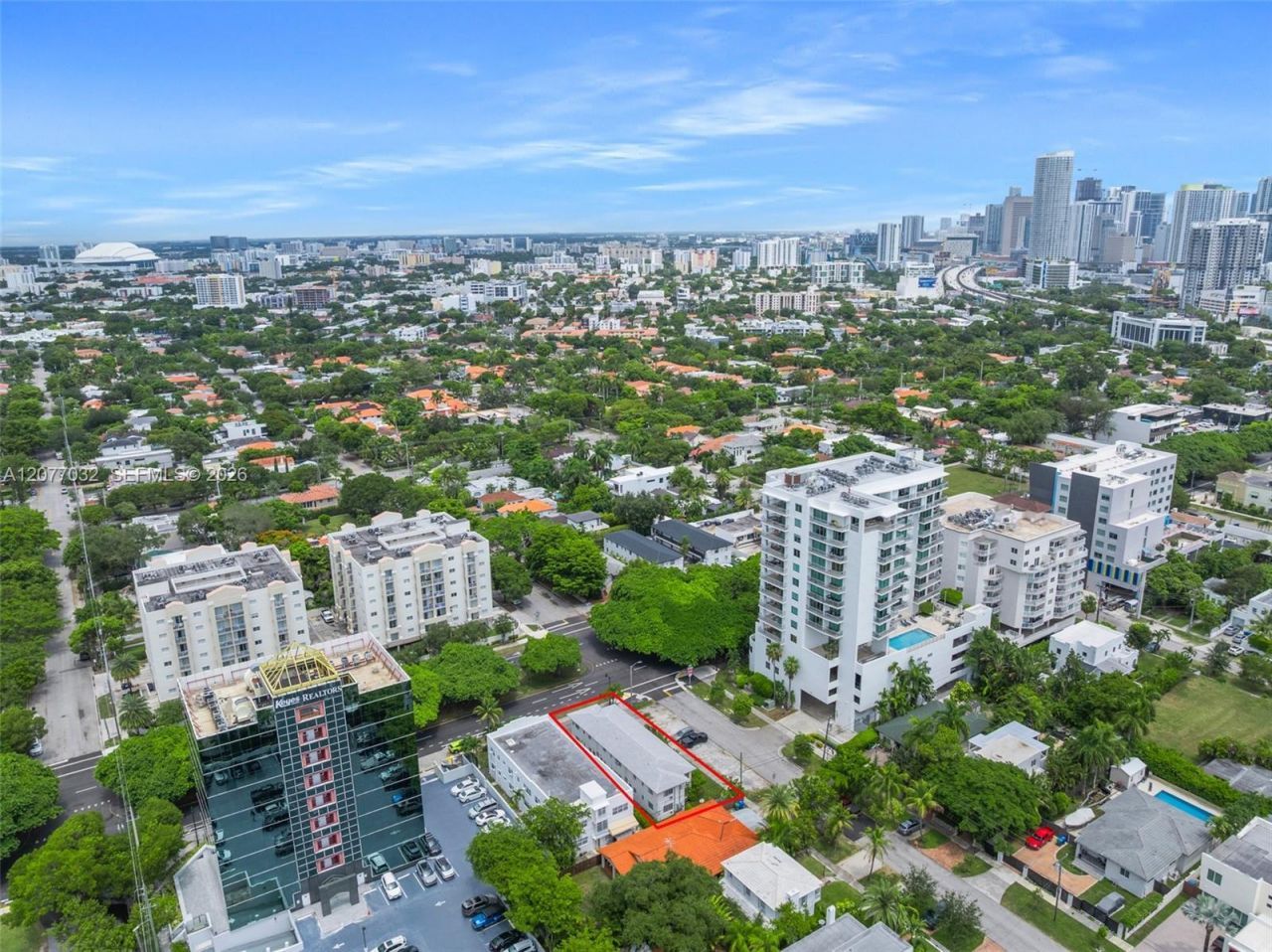 2101 SW 3rd Ave , Miami, FL 33129 Photo
