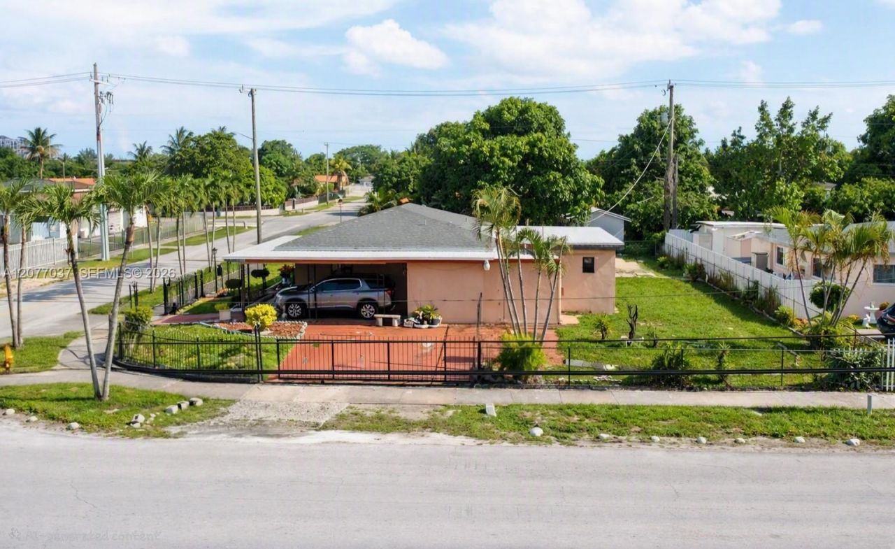 8210 NW 34th Ave, Miami, FL 33147 Photo