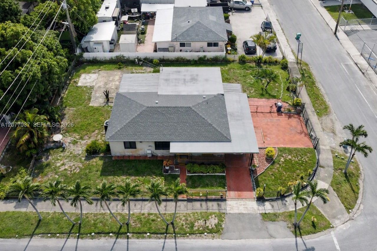 8210 NW 34th Ave, Miami, FL 33147 Photo