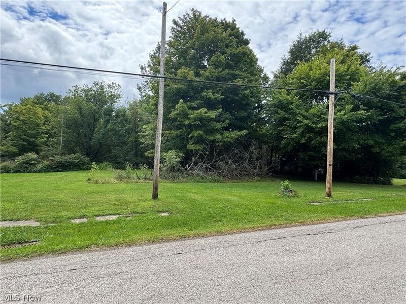 2762 E Water Street, Rock Creek, OH 44084 Photo 5