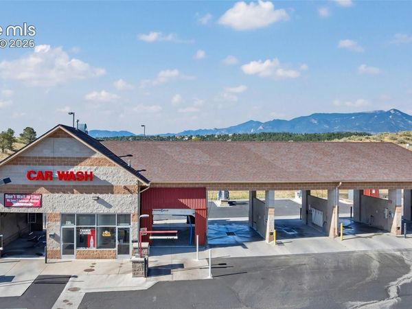 725 Village Center Drive, Colorado Springs, CO 80919