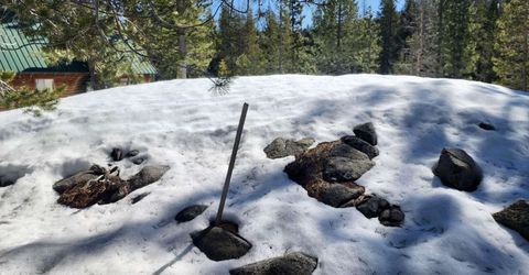 50926 Conifer Drive , Soda Springs, CA 95728 Photo