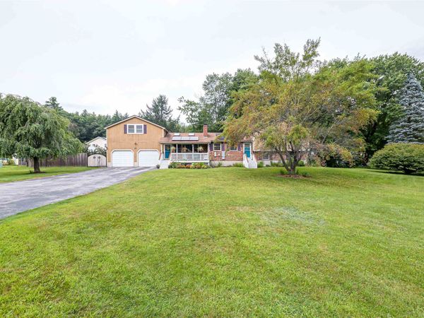 25 Clay Street, Merrimack, NH 03054