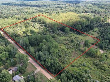 2901 Lyle Road, Tobacco Township, Mi 48612