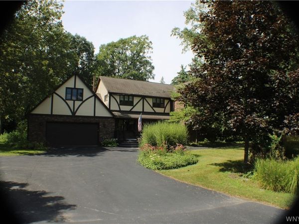 5311 Tonawanda Creek Road , North Tonawanda, NY 14120