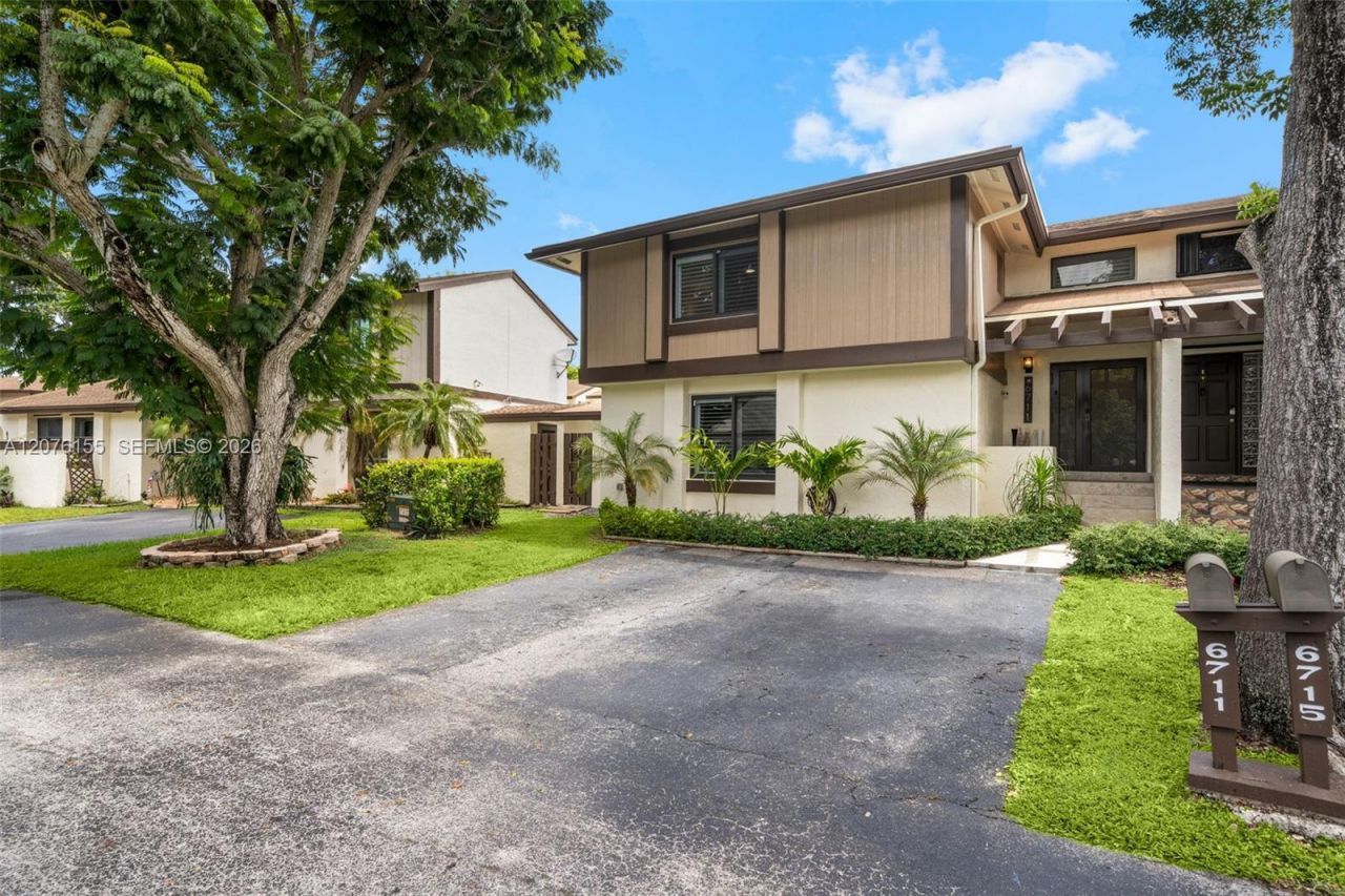 6711 SW 129th Ct , Miami, FL 33183 Photo