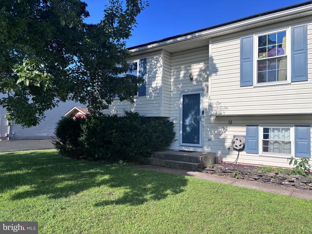 217 ROTH AVENUE, TANEYTOWN, MD 21787