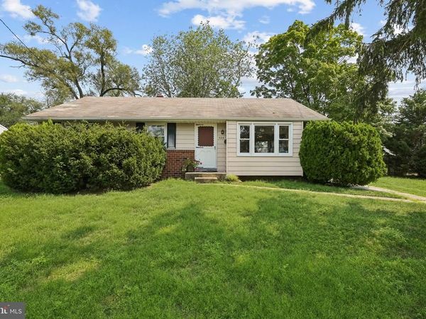 323 JUNIATA AVENUE , DELRAN, NJ 08075