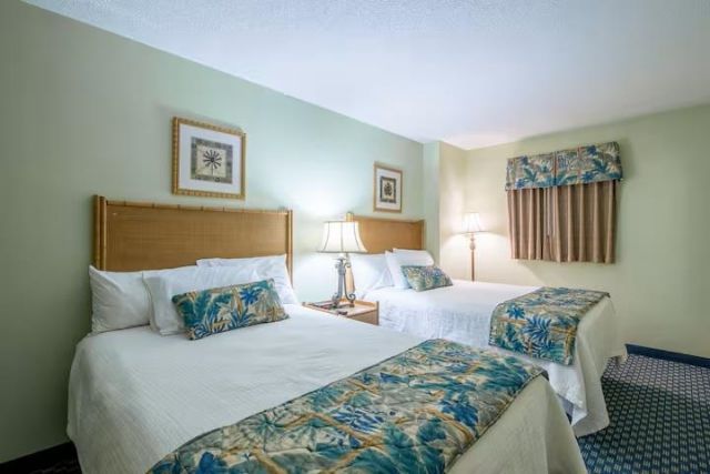 3000 N Ocean Blvd. Photo 27