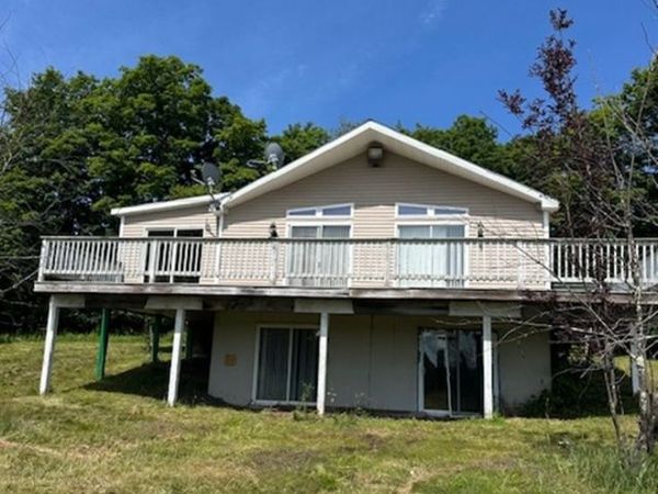 2635 10 , Ashland, NY 12407