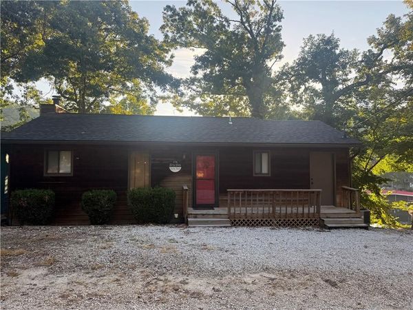 174 Stoney Shores Drive, Sunrise Beach, MO 65079