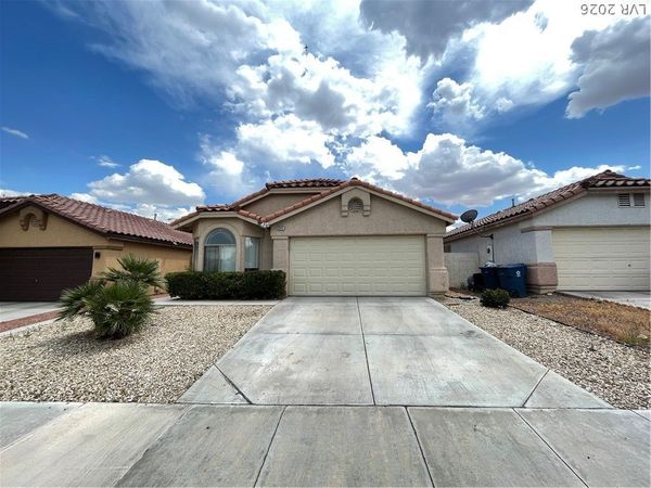 9343 W Viking Road , Las Vegas, NV 89147