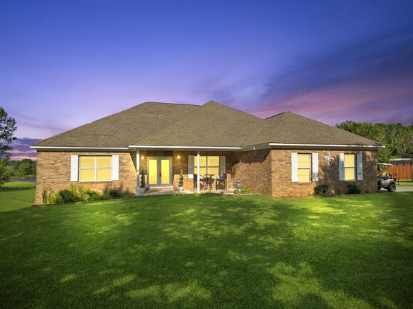 59 Sylvenia Dale, Lumberton, MS 39455