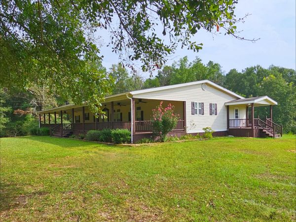 4438 N Hwy 49, Mount Olive, MS 39119