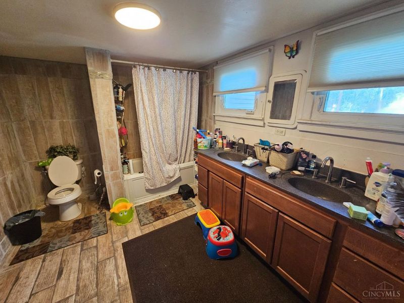216 E Main Street, Batavia, OH 45103 Photo 17