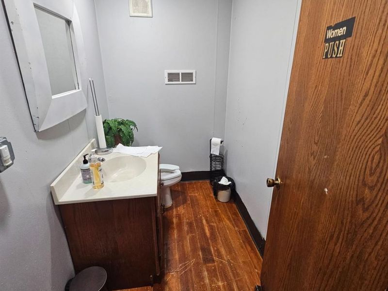 216 E Main Street, Batavia, OH 45103 Photo 9