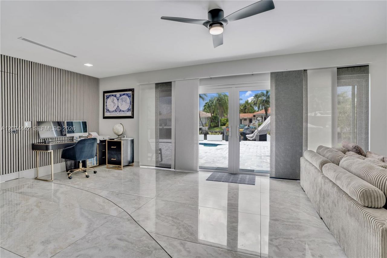 2225 NE 16th Ave, Wilton Manors, FL 33305 Photo