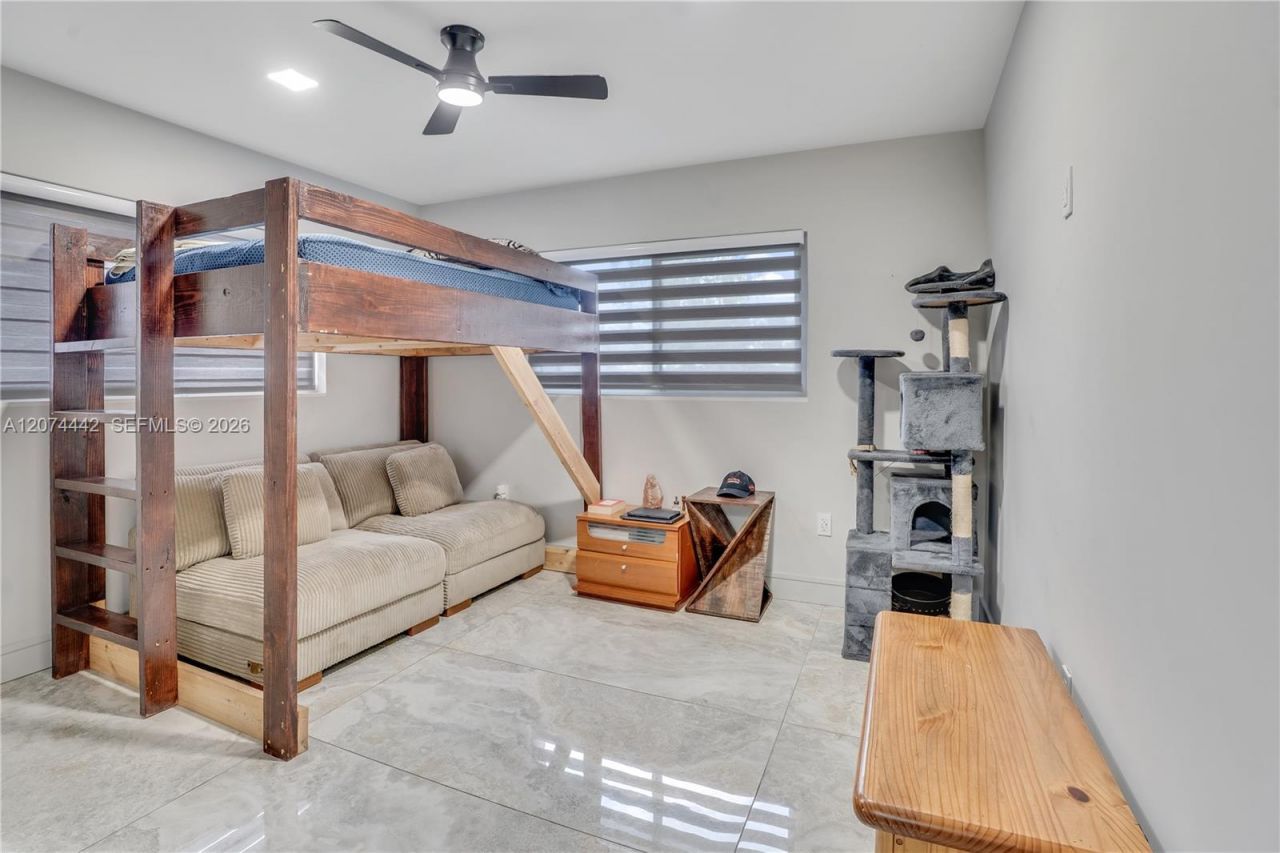2225 NE 16th Ave, Wilton Manors, FL 33305 Photo