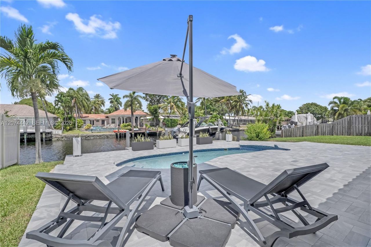 2225 NE 16th Ave, Wilton Manors, FL 33305 Photo
