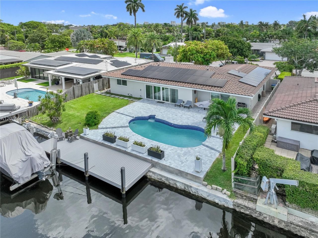 2225 NE 16th Ave, Wilton Manors, FL 33305 Photo