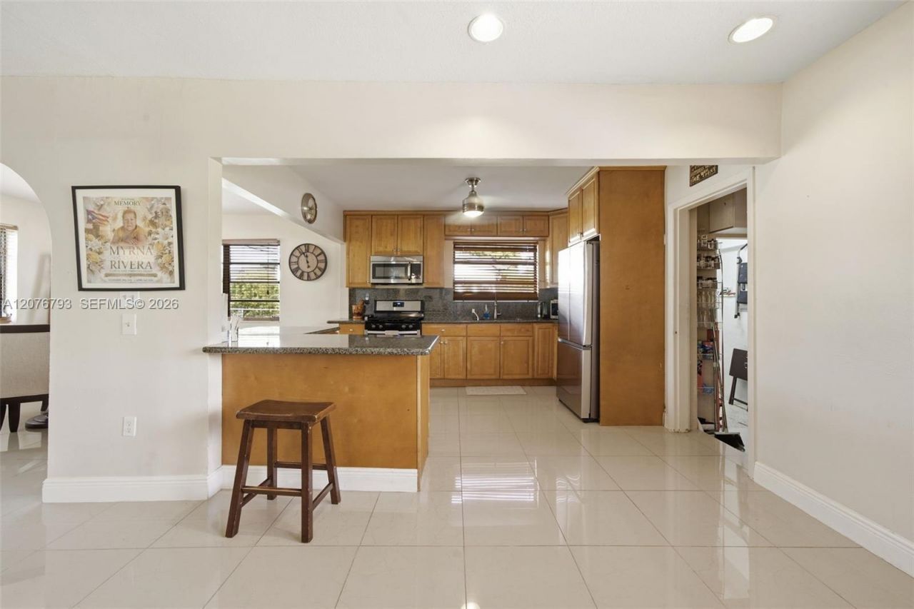9500 Cutler Ridge Dr , Cutler Bay, FL 33157 Photo