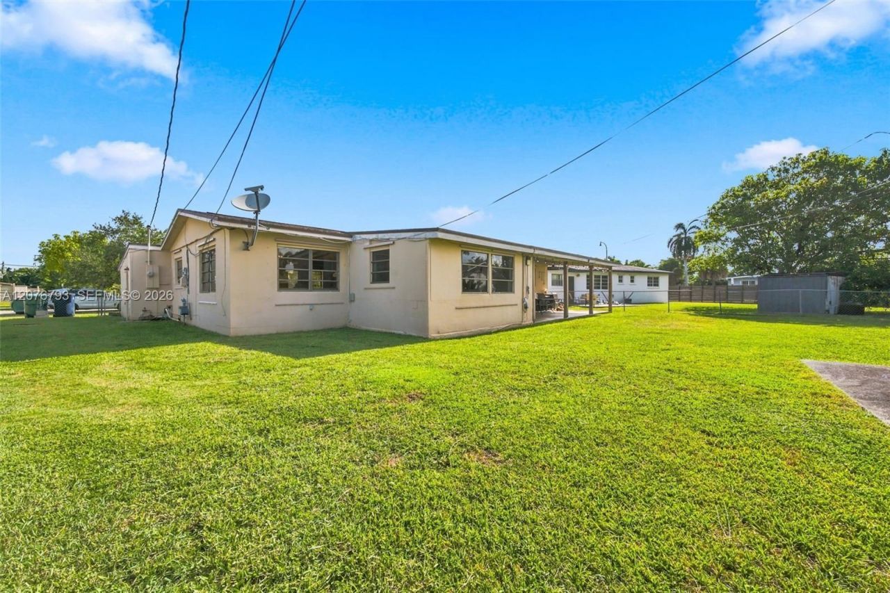 9500 Cutler Ridge Dr , Cutler Bay, FL 33157 Photo